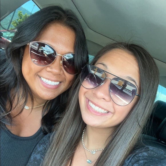 Meet your Posher, Joanna - Picture 5 of 7